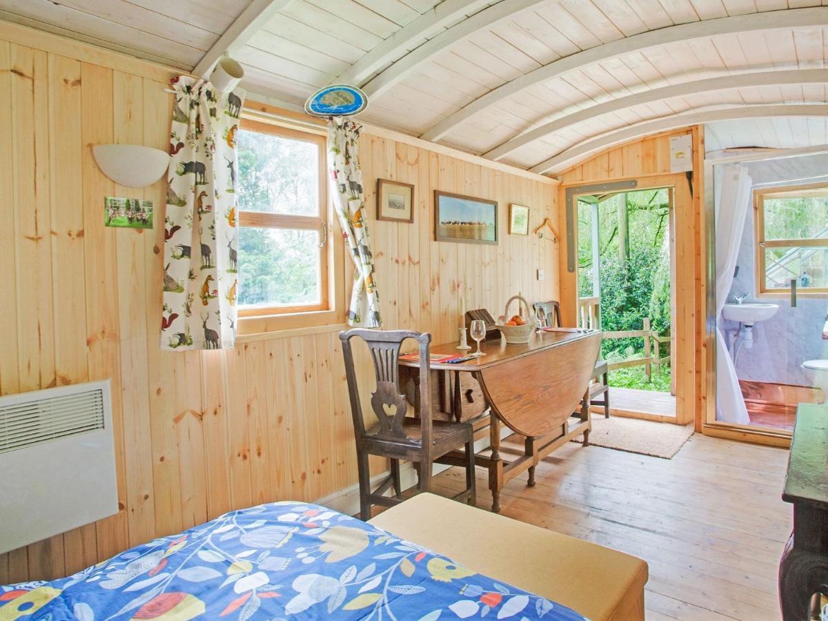 Hill View Holiday Home With Garden Taunton Bagian luar foto
