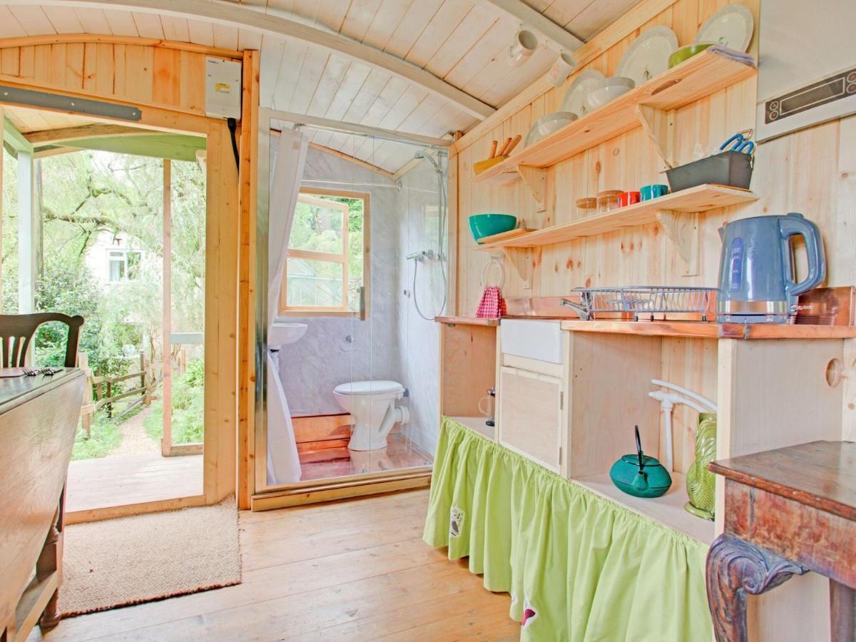 Hill View Holiday Home With Garden Taunton Bagian luar foto