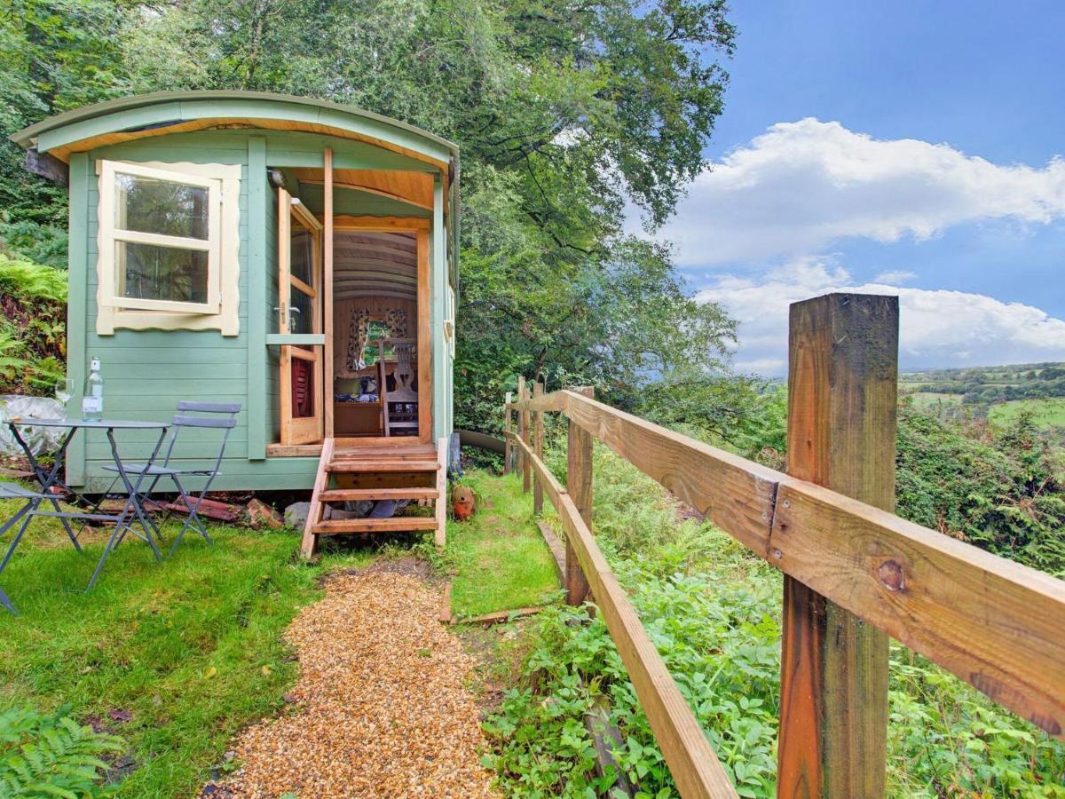 Hill View Holiday Home With Garden Taunton Bagian luar foto
