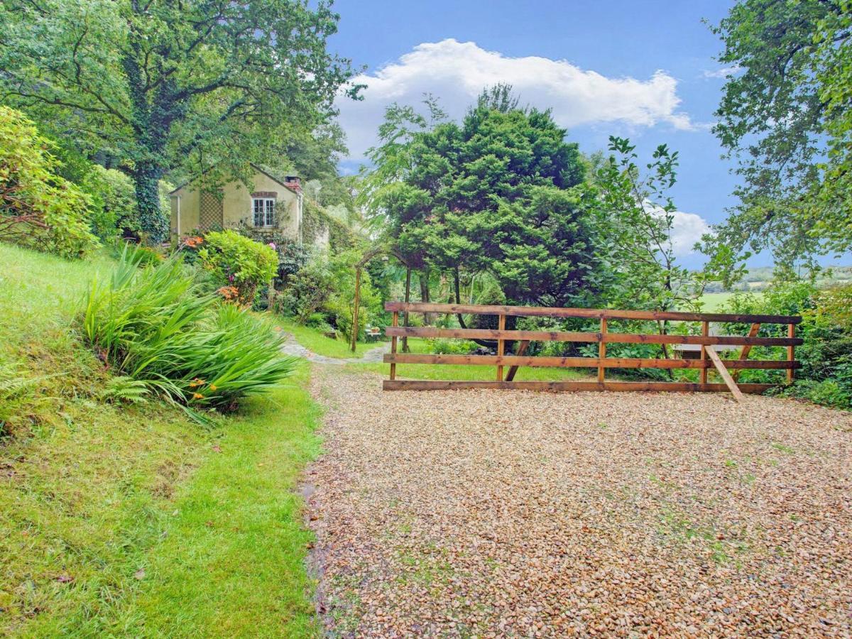 Hill View Holiday Home With Garden Taunton Bagian luar foto